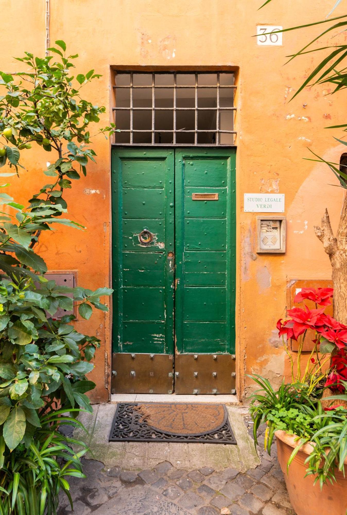 Pavone Centre Romantic Apartment 外观 照片
